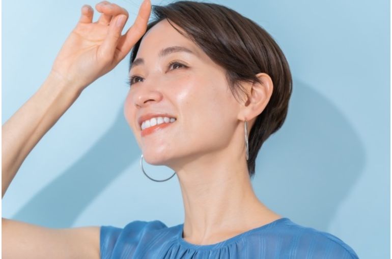 女性